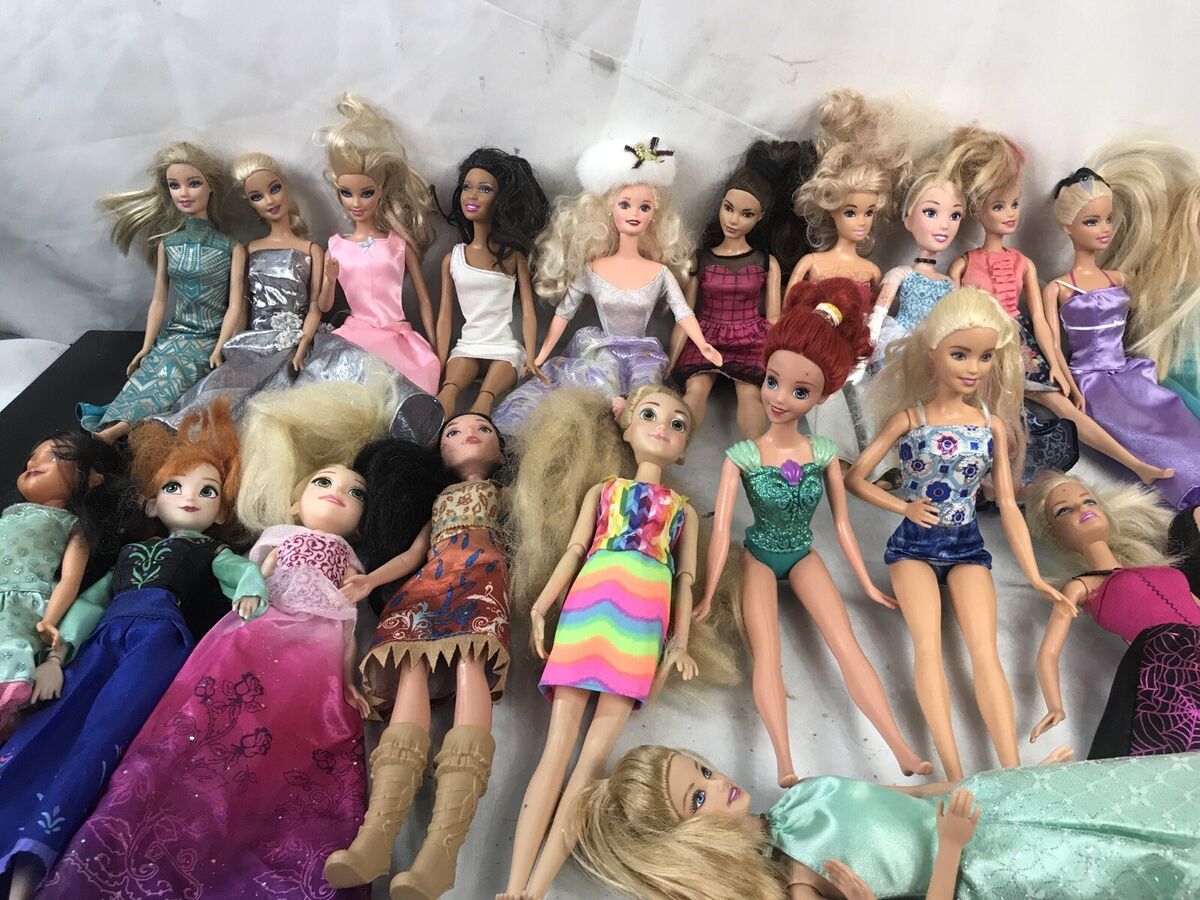 Image: Dolls & Bears