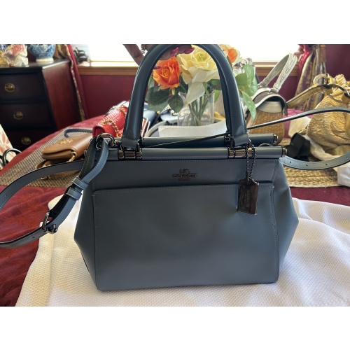 Coach Shoulder Handbag