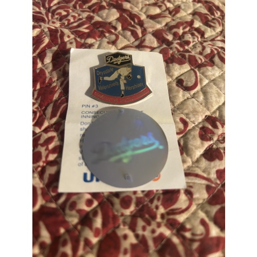 Los Angeles Dodgers Herschizer & Valenzuela pin an sticker