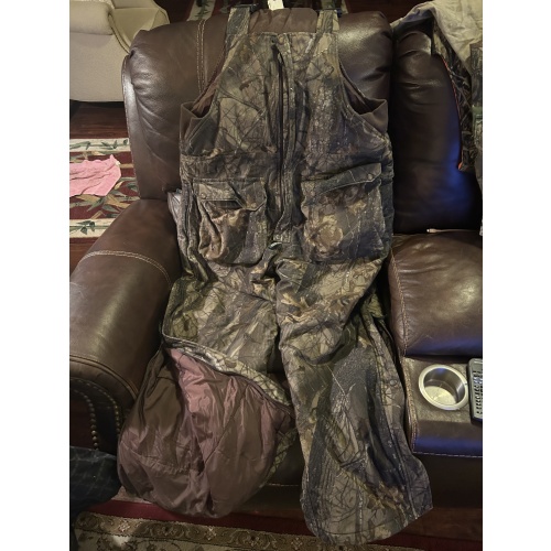 Men’s Large Remington Insulated Camouflage Bib Overalls